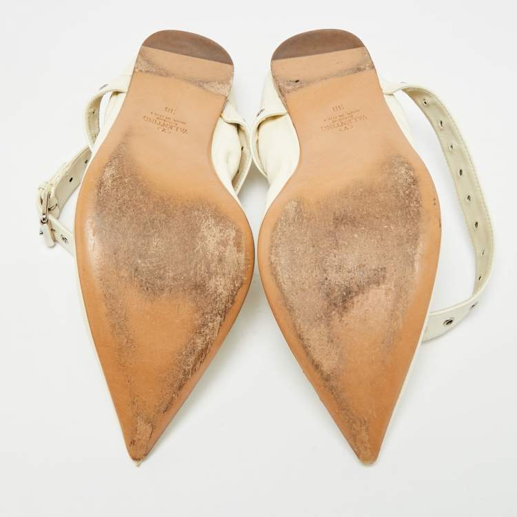 Pre Owned Valentino Love Latch Size 38 White Leather Cross Strap Ballet Flats