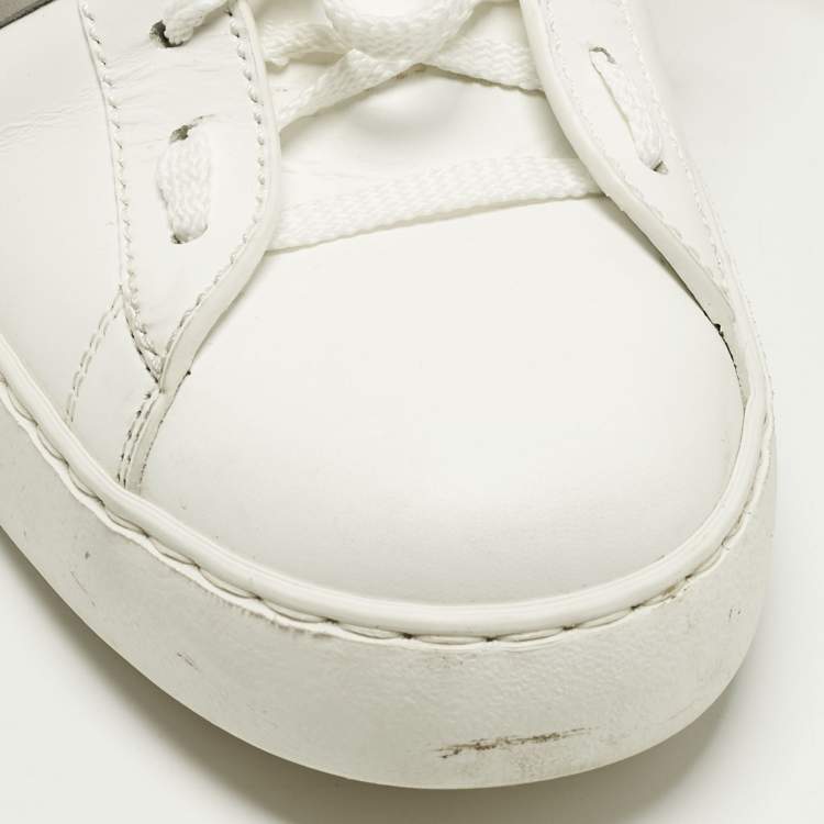 Pre Owned Valentino Rockstud Undercover Edition Size 39 White/Silver Leather Low Top Sneakers