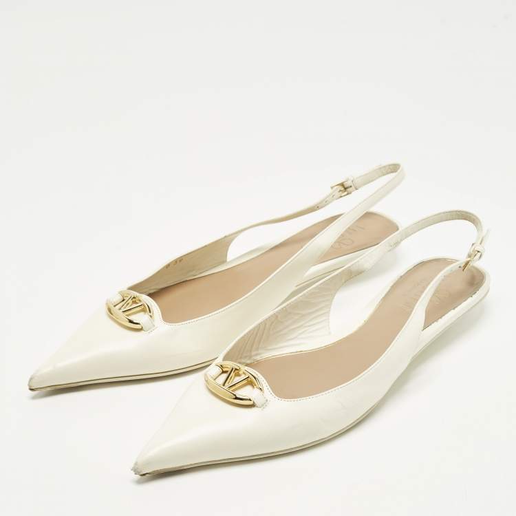 Pre Owned Valentino  Size 39 Off White Leather VLogo Slingback Flats