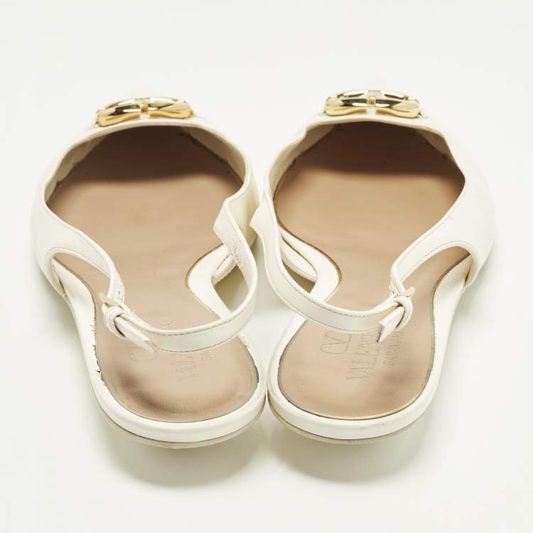 Pre Owned Valentino  Size 39 Off White Leather VLogo Slingback Flats