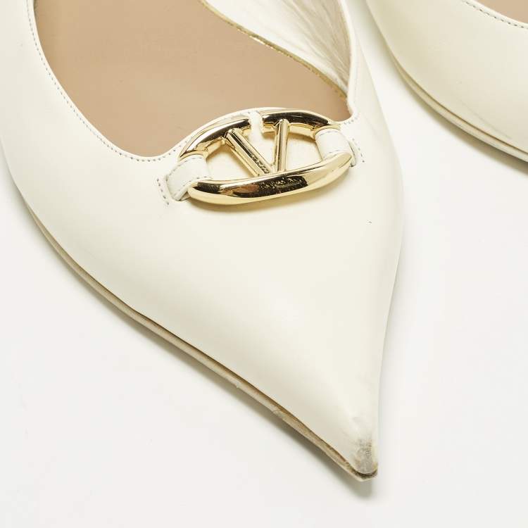 Pre Owned Valentino  Size 39 Off White Leather VLogo Slingback Flats