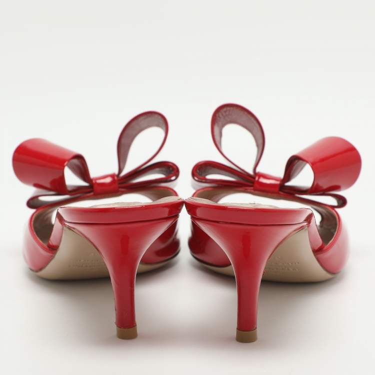Pre Owned Valentino Bow Size 38.5 Red Patent Leather Mules