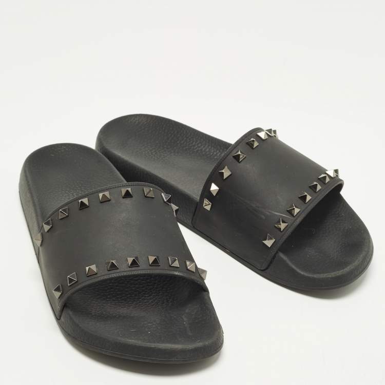 Pre Owned Valentino Rockstud Size 44 Black Rubber Pool Flat Slides 