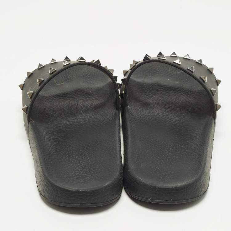 Pre Owned Valentino Rockstud Size 44 Black Rubber Pool Flat Slides 