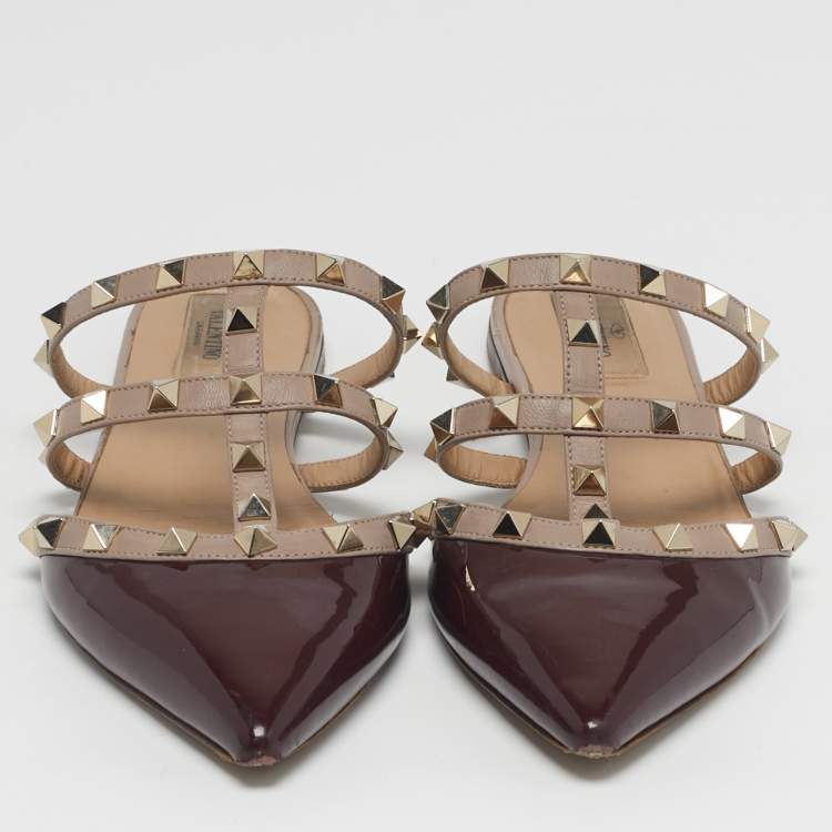 Pre Owned Valentino Rockstud Size 38.5 Burgundy Patent and Leather Flat Mules