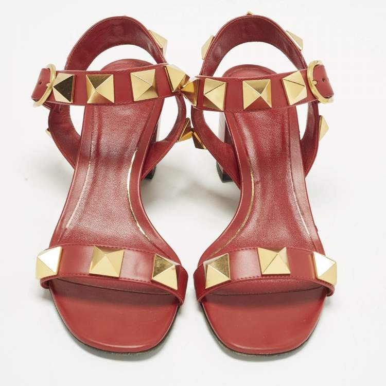 Pre Owned Valentino Roman Stud Size 38 Red Leather Ankle Strap Block Heel Sandals