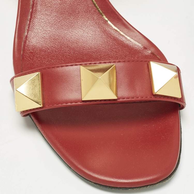 Pre Owned Valentino Roman Stud Size 38 Red Leather Ankle Strap Block Heel Sandals