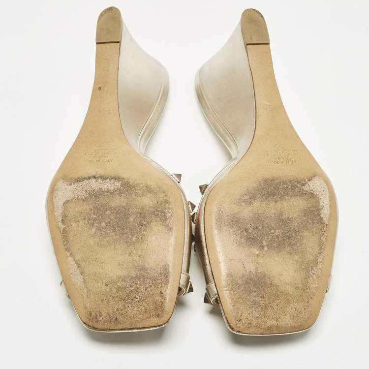 Pre Owned Valentino Rockstud Size 40.5 Metallic Leather Wedge Sandals