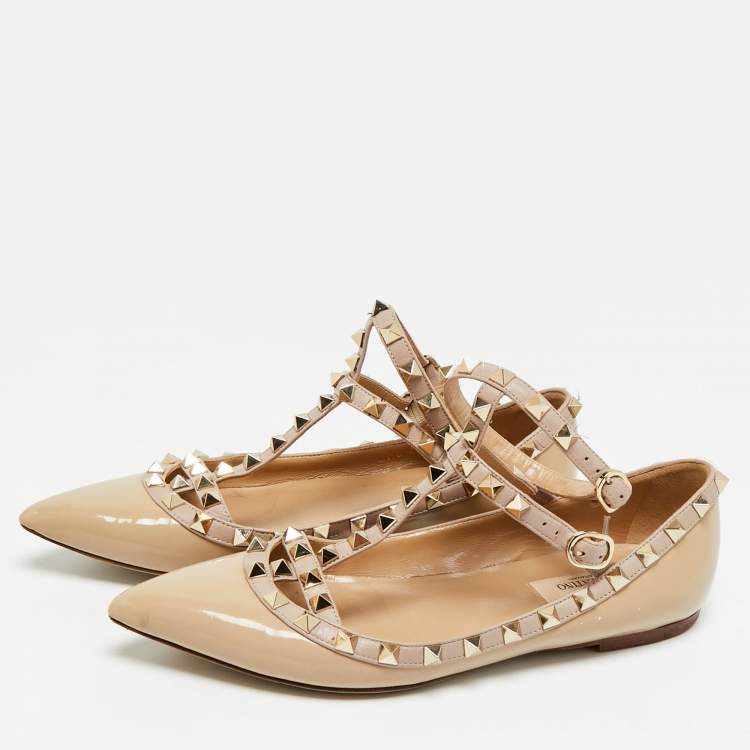 Pre Owned Valentino Rockstud Size 37 Beige Leather and Patent Leather Ballet Flats