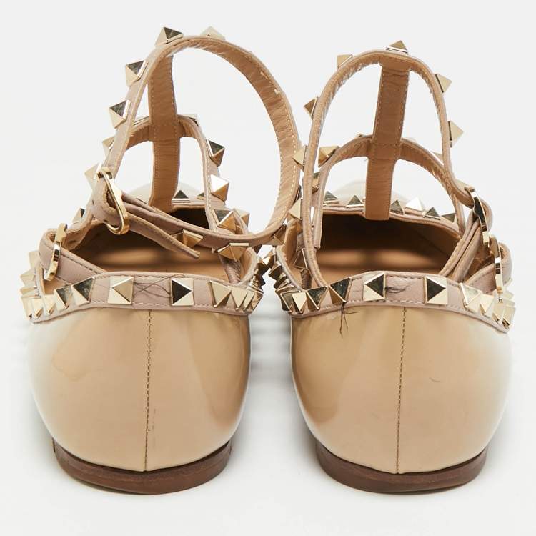 Pre Owned Valentino Rockstud Size 37 Beige Leather and Patent Leather Ballet Flats