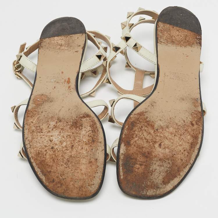 Pre Owned Valentino Rockstud Size 36 White Leather Ankle Strap Flat Sandals