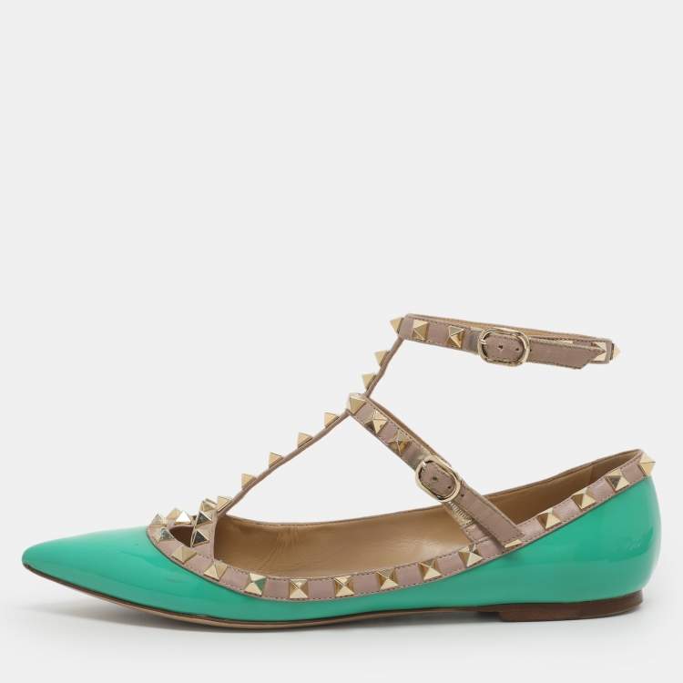 Pre Owned Valentino Rockstud Size 39 Green/Beige Patent and Leather Ballet Flats