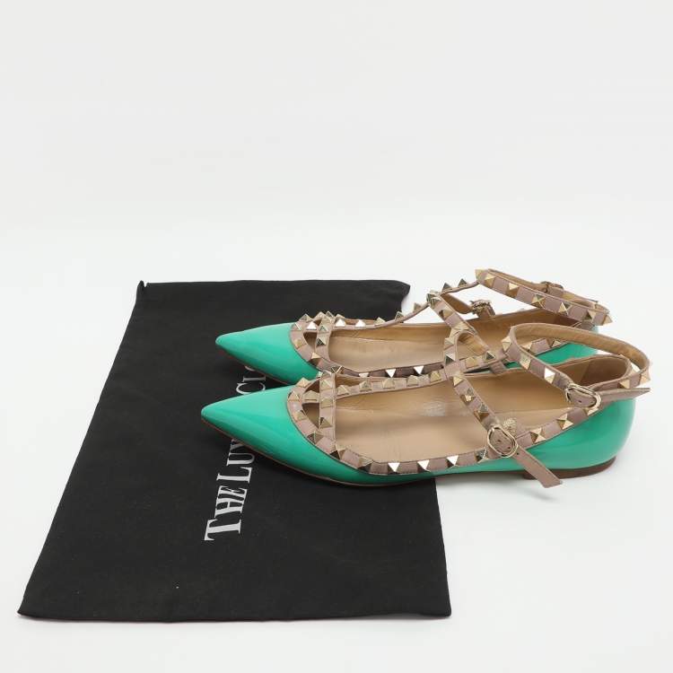 Pre Owned Valentino Rockstud Size 39 Green/Beige Patent and Leather Ballet Flats