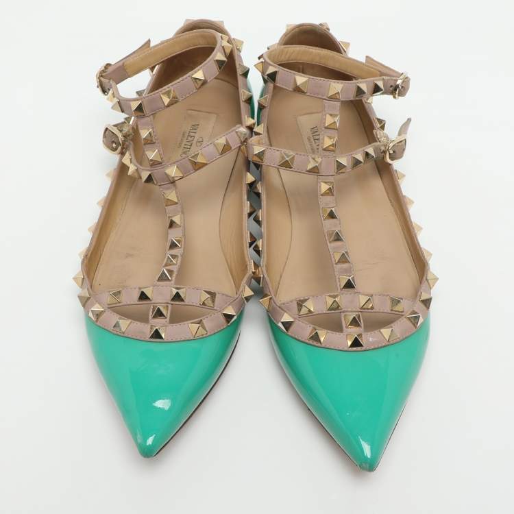 Pre Owned Valentino Rockstud Size 39 Green/Beige Patent and Leather Ballet Flats
