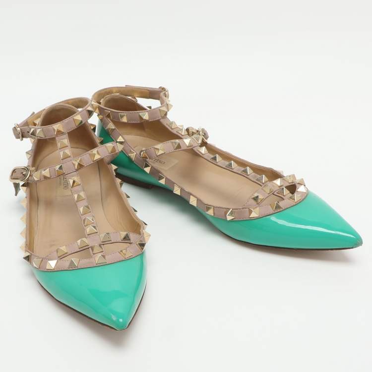 Pre Owned Valentino Rockstud Size 39 Green/Beige Patent and Leather Ballet Flats