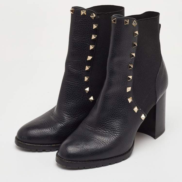 مملوكة مسبقًا Valentino Rockstud Size 37.5 Black Leather Block Heel Ankle Length Boots