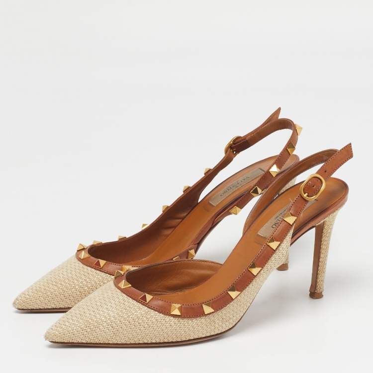 Pre Owned Valentino Rockstud Size 40 Cream/Brown Leather and Raffia Pumps
