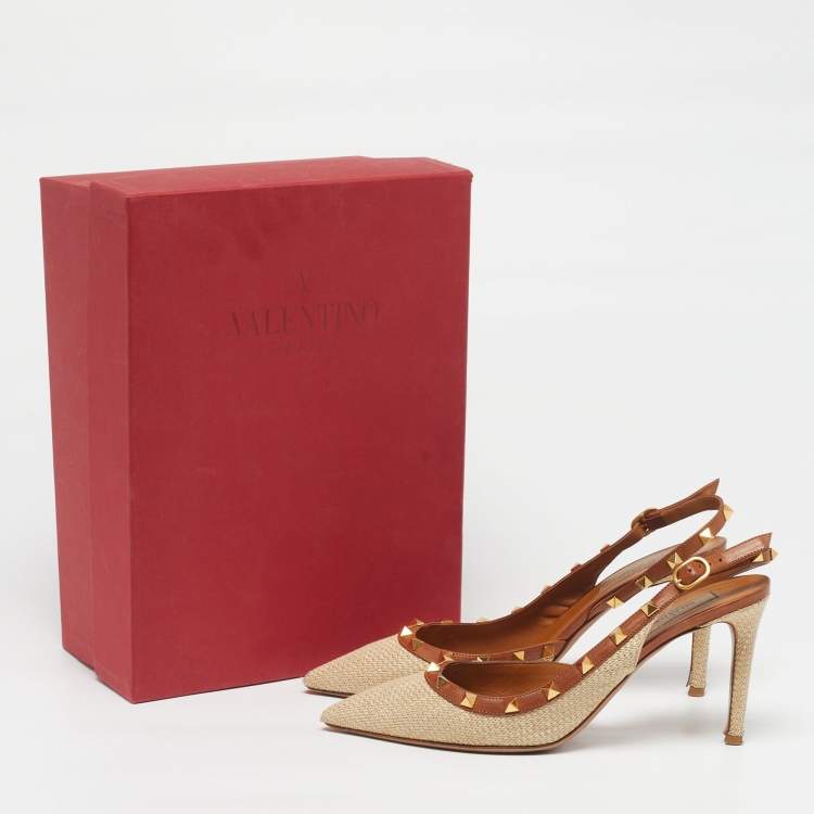 Pre Owned Valentino Rockstud Size 40 Cream/Brown Leather and Raffia Pumps