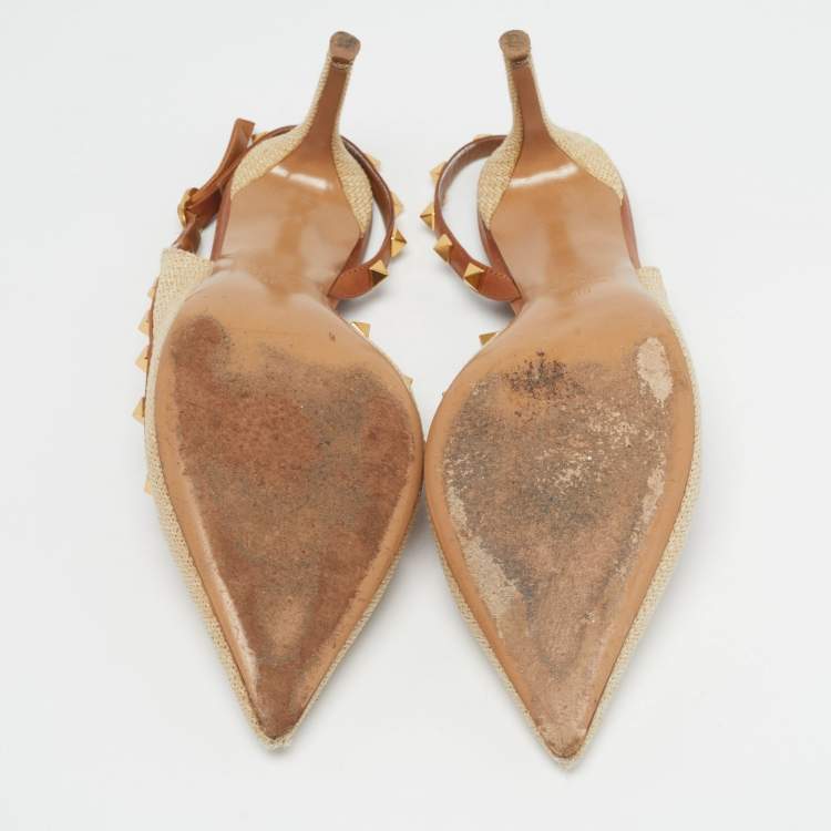 Pre Owned Valentino Rockstud Size 40 Cream/Brown Leather and Raffia Pumps