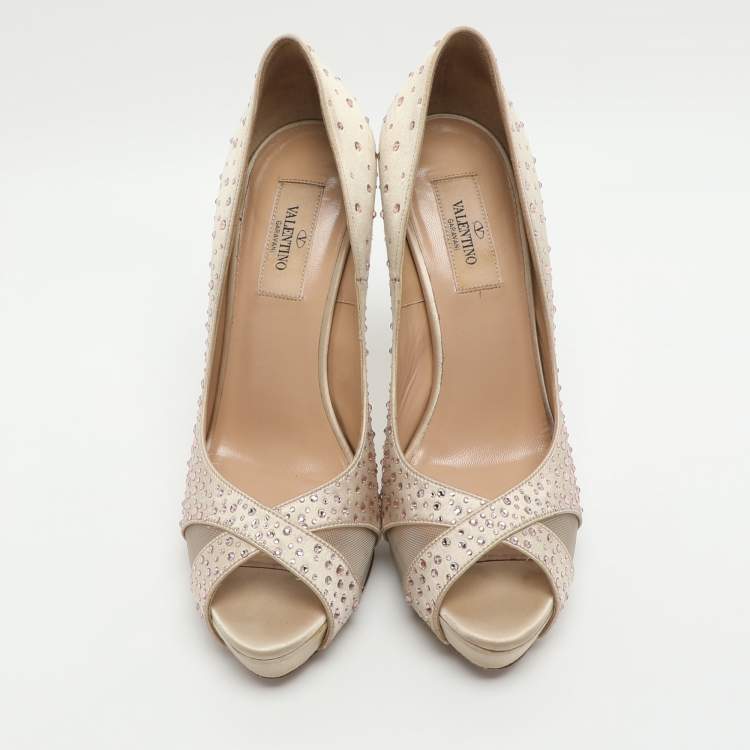 Pre Owned Valentino Beige Crystal Embellished Satin/Mesh Criss Cross Platform Pumps Size 38
