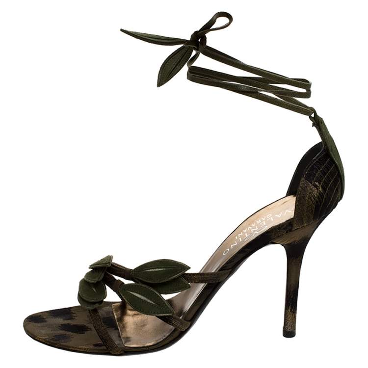 Valentino Garavani Rockstud 30mm ankle-tie Sandals - Farfetch