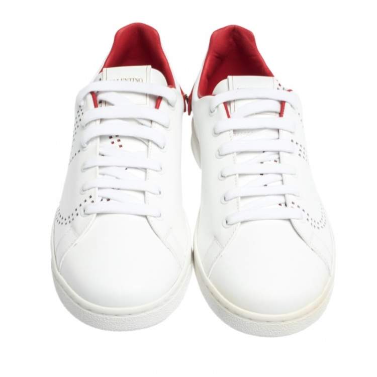 Pre Owned  Valentino Garavani White V-Logo Leather Sneakers Size IT 40.5