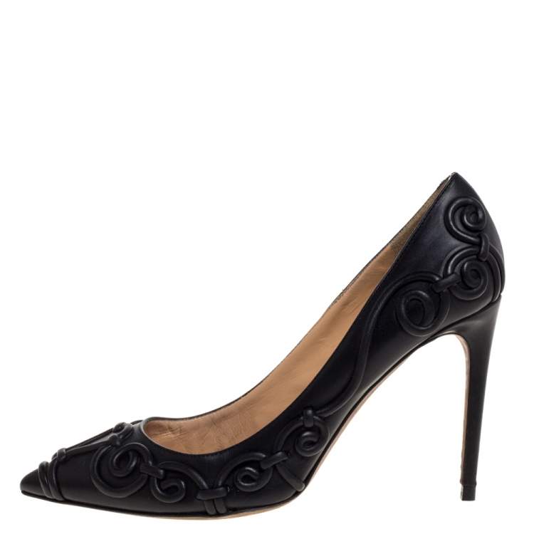Pre Owned Valentino Black Leather Swirl Detail Pointed Toe Pumps Size 38.5