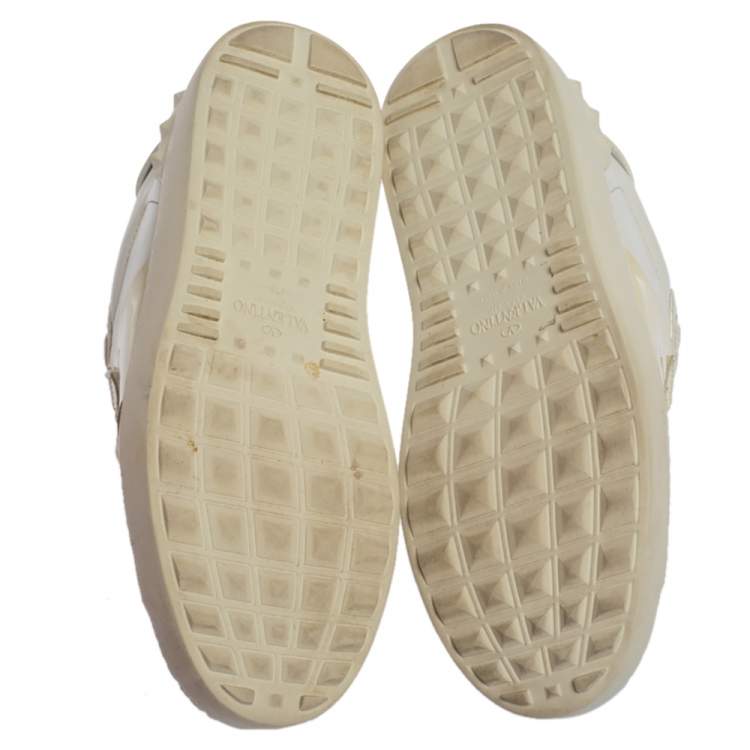 Pre Owned Valentino White Leather Rockstud Low Top Sneakers Size 37.5
