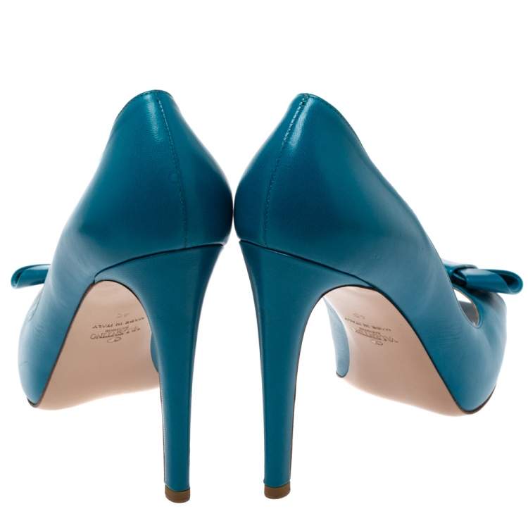 Pre Owned Valentino Blue Leather Bow Detail Peep Toe Pumps Size 40