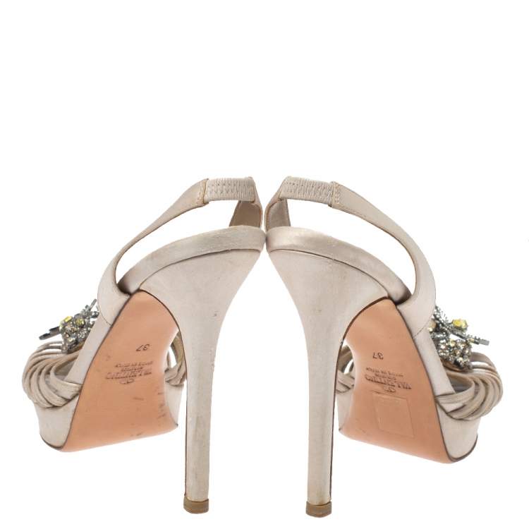Pre Owned Valentino Beige Satin Crystal Embellished Peep Toe Slingback Sandals Size 37