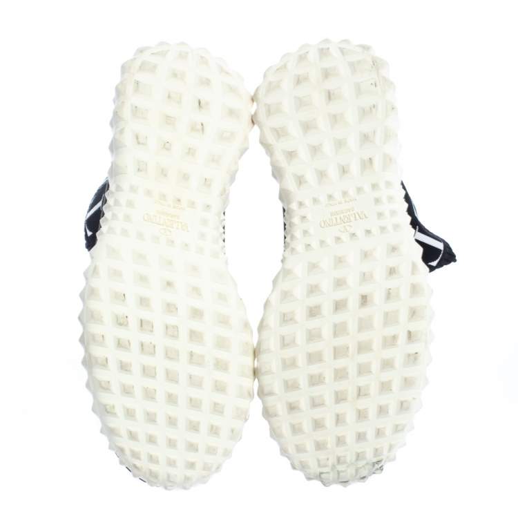 مملوكة مسبقًا Valentino Black Stretch Knit Fabric Sock Sneakers Size 37
