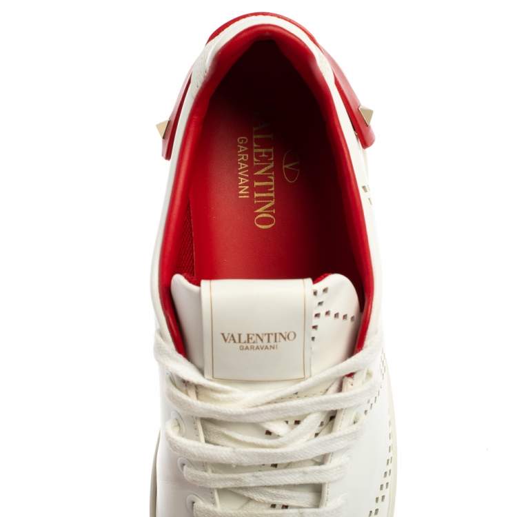 Pre Owned Valentino White Perforated Leather Backnet Rockstud Low Top Sneakers Size 37