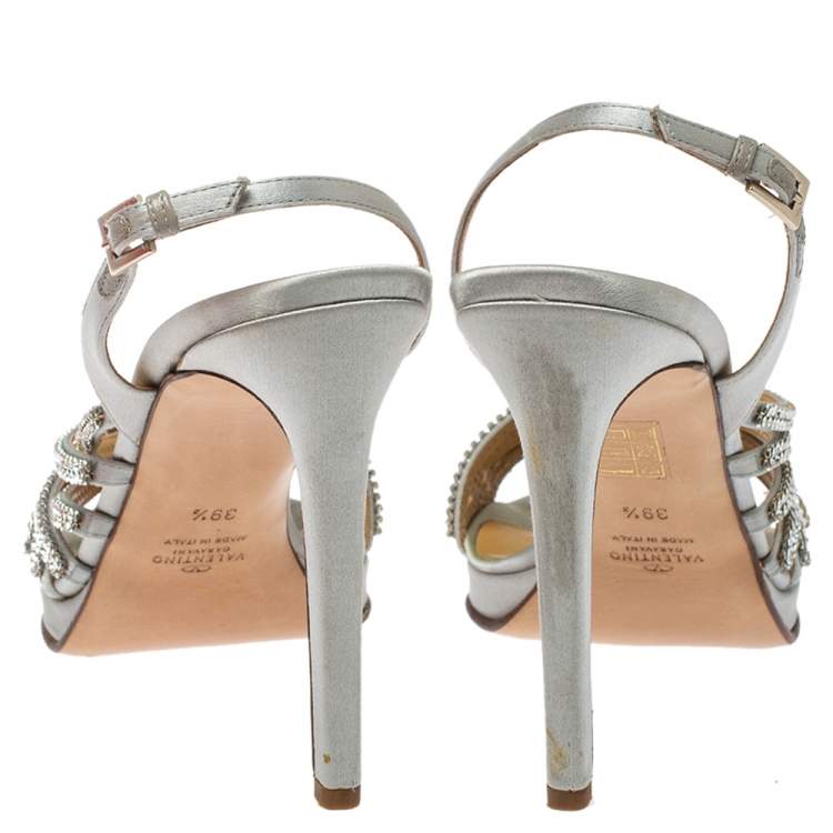 Pre Owned Valentino Light Grey Satin Crystal Embellished Slingback Sandals Size 39.5