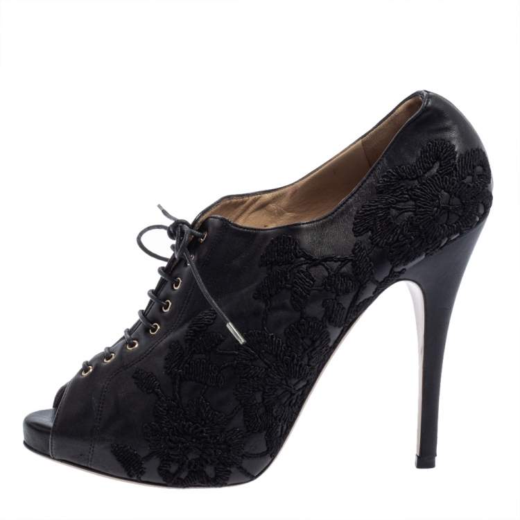 Pre Owned Valentino Black Leather Floral Embroidered Peep Toe Ankle Booties Size 40