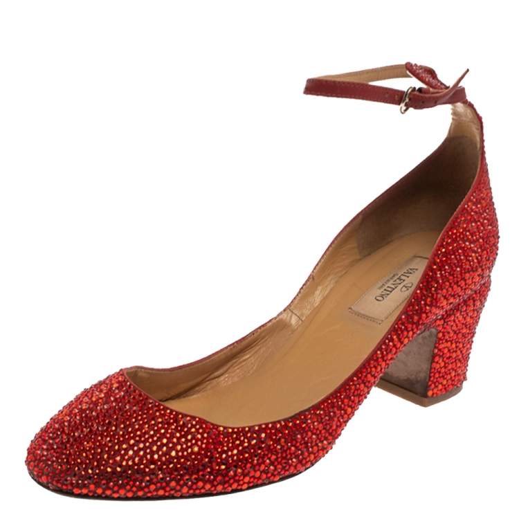 miles Frastøde Barry Valentino Red Crystal Embellished Suede Block Heel Ankle Strap Pumps Size  39 Valentino | TLC
