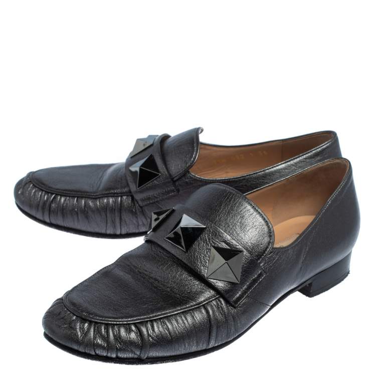 Pre Owned Valentino Metallic Grey Leather Rockstud Loafers Size 36