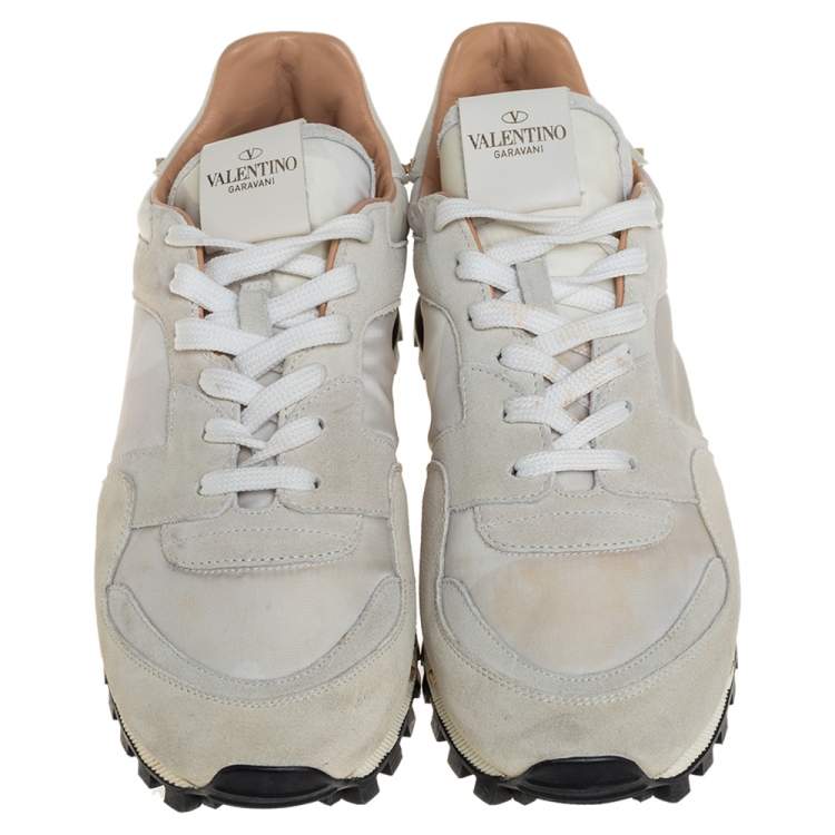 Minister Integration skildpadde Valentino White/Cream Suede And Nylon Rockstud Sneakers Size 41 Valentino |  TLC