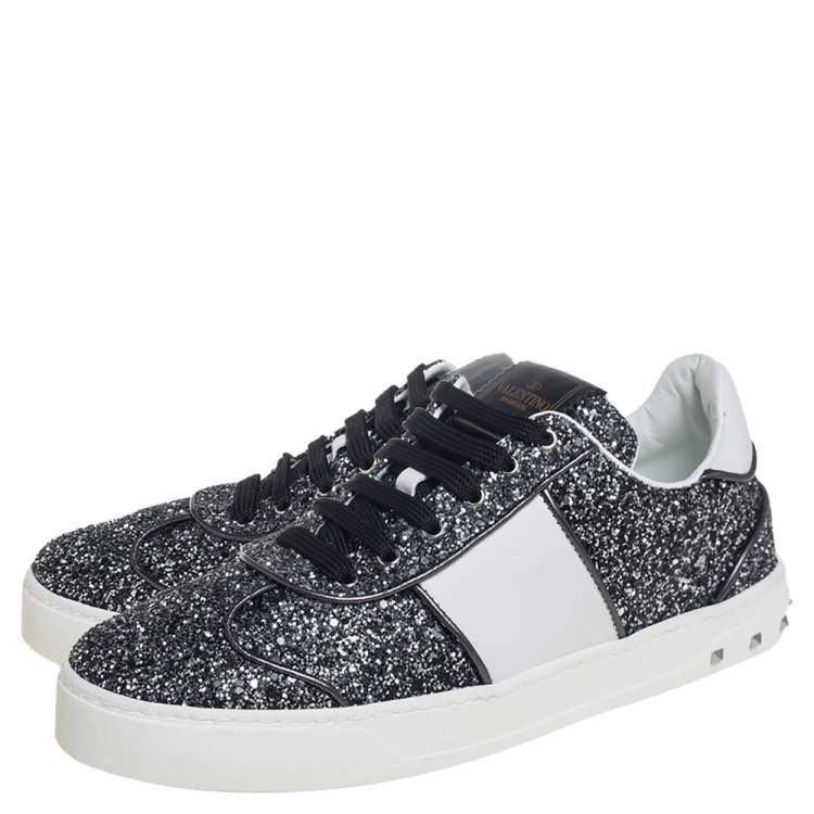 مملوكة مسبقًا Valentino Grey/White Glitter And Leather Flycrew Low Top Sneakers Size 40.5