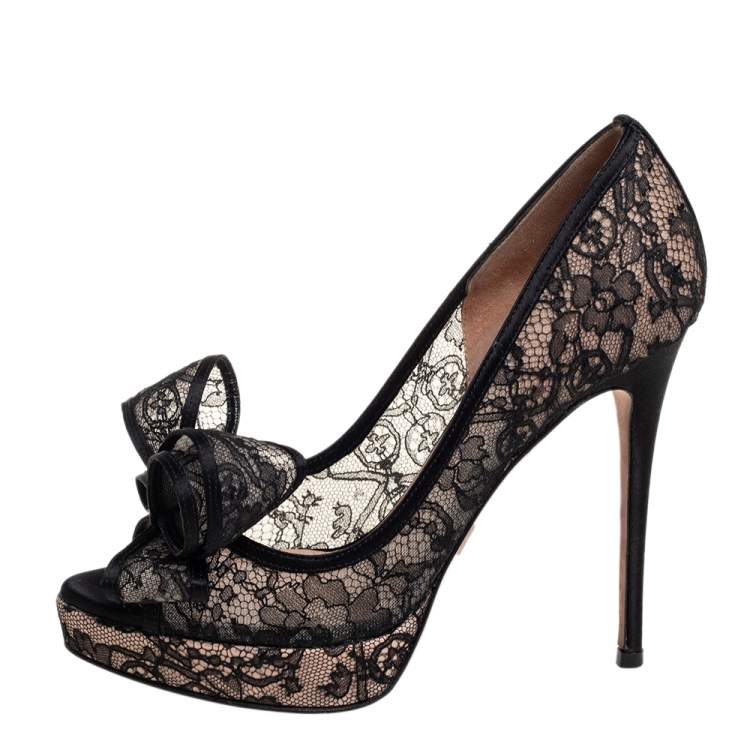 Fascinate Hammer En begivenhed Valentino Black Lace Couture Bow Peep Toe Platform Pumps Size 36 Valentino  | TLC
