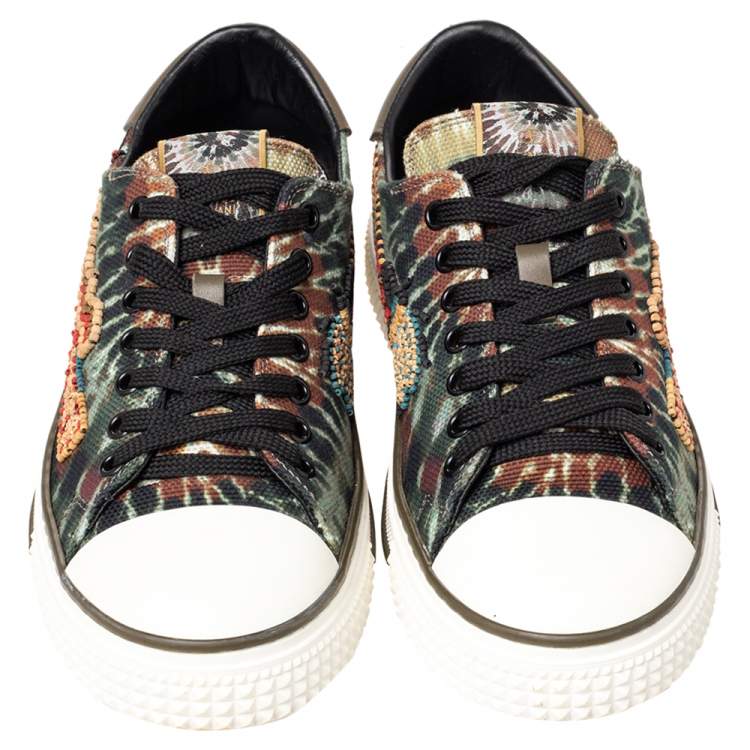 Pre Owned Valentino Multicolor Canvas And Rubber Cap Toe Embellished Low Top Sneakers Size 38