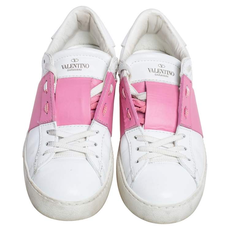 Pre Owned Valentino White/Pink Leather Rockstud Color Block Low Top Sneakers Size 39