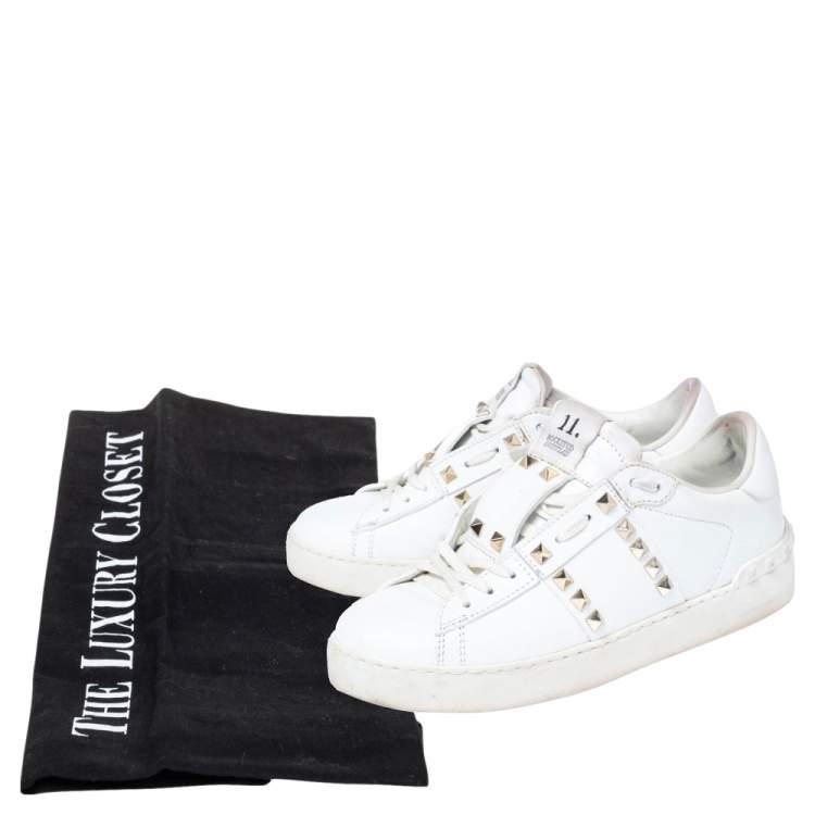 Pre Owned Valentino White Leather Rockstud Lace Up Sneakers Size 37.5