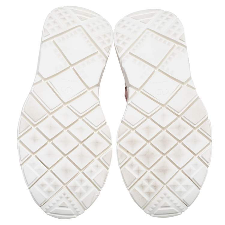 مملوكة مسبقًا Valentino White Stretch Fabric Cut Out Sock Sneakers Size 40