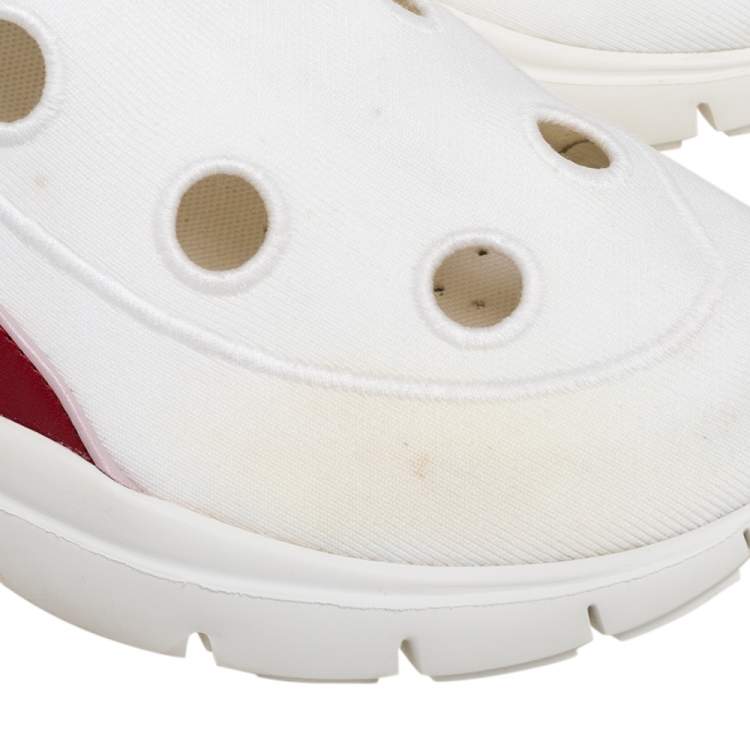 مملوكة مسبقًا Valentino White Stretch Fabric Cut Out Sock Sneakers Size 40