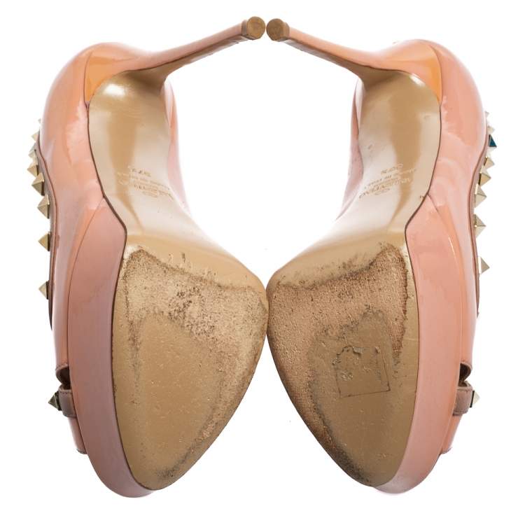مملوكة مسبقًا Valentino Pink/Beige Leather Studded Peep Toe Platform Pumps Size 37.5