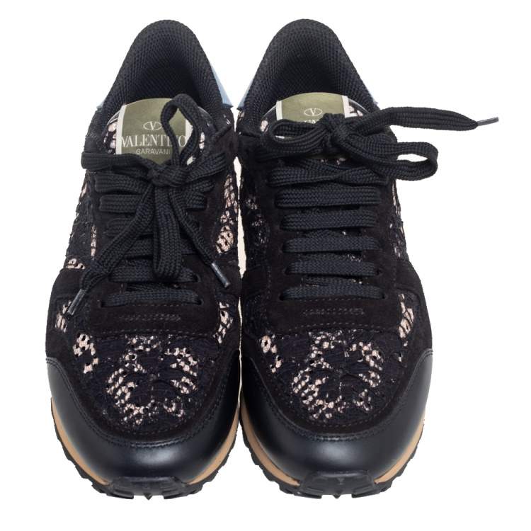 مملوكة مسبقًا Valentino Black Lace, Leather and Suede Rockrunner Sneakers Size 37