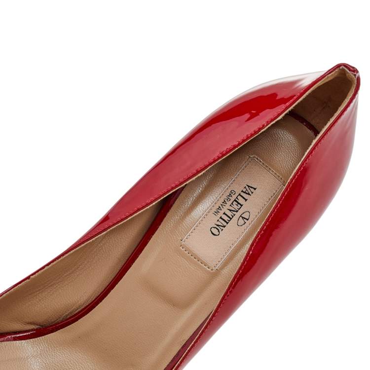 Pre Owned Valentino Red Patent Leather Peep Toe Platform Pumps Size 40