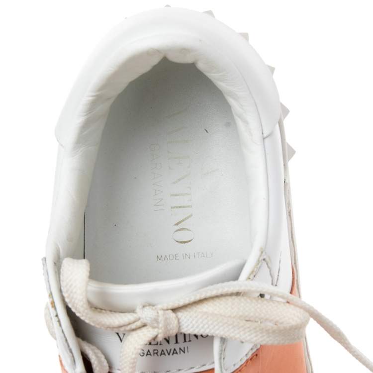 Pre Owned Valentino White/Orange Leather Rockstud Low-Top Sneakers Size 36