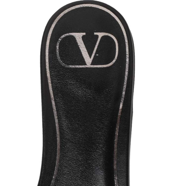 Pre Owned Valentino Garavani Black Leather Atelier 03 Rose Edition Slides Sandals Size 35.5
