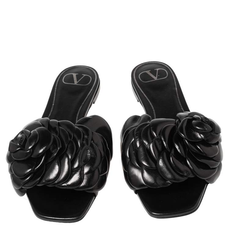 Pre Owned Valentino Garavani Black Leather Atelier 03 Rose Edition Slides Sandals Size 35.5